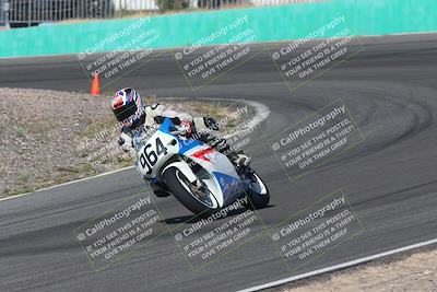 media/Apr-20-2025-AHRMA (Sun) [[393a79c373]]/Race/group 10 early race/Turn 4b/